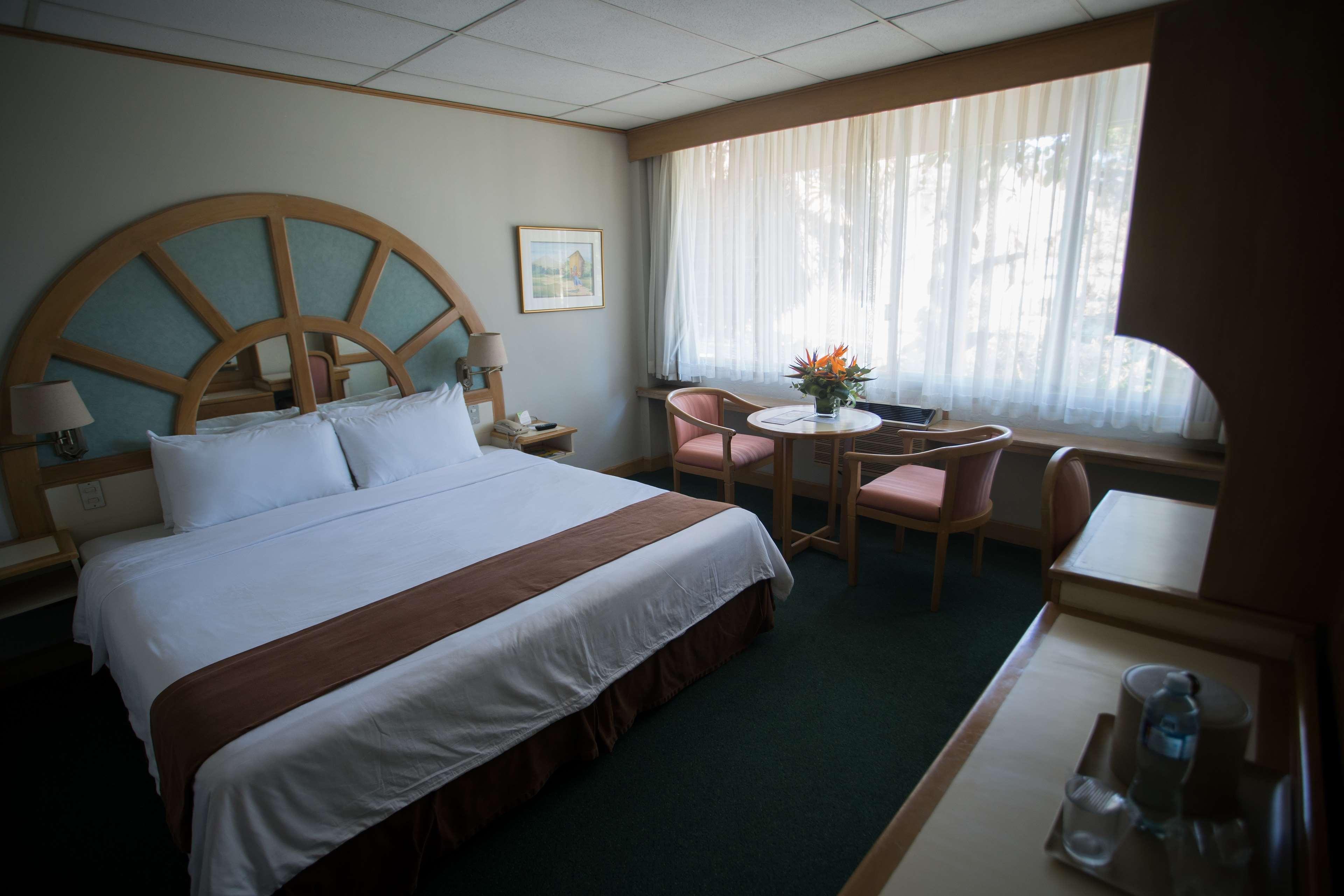 Best Western Plus - Magee Inn & Suites מראה חיצוני תמונה