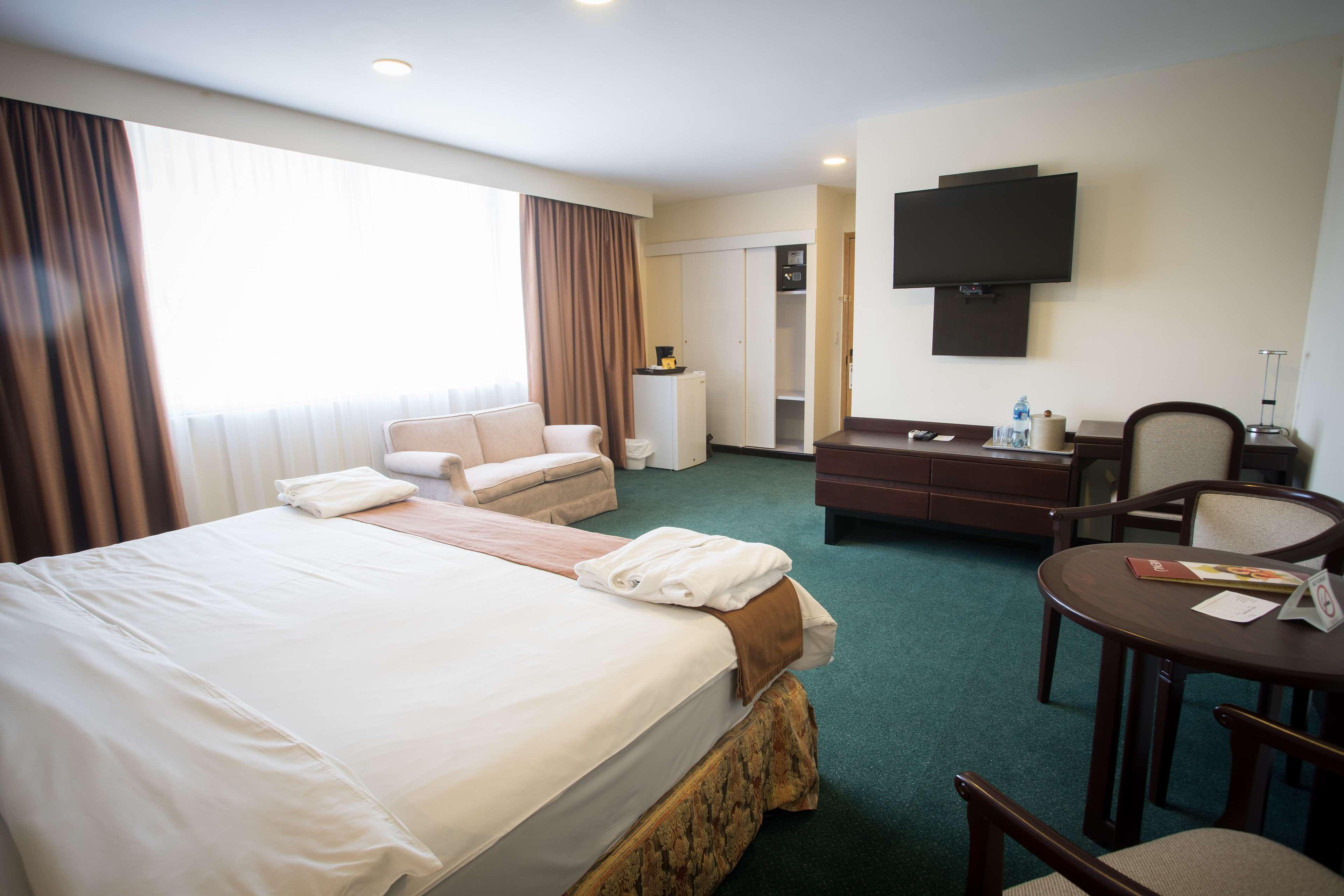 Best Western Plus - Magee Inn & Suites מראה חיצוני תמונה