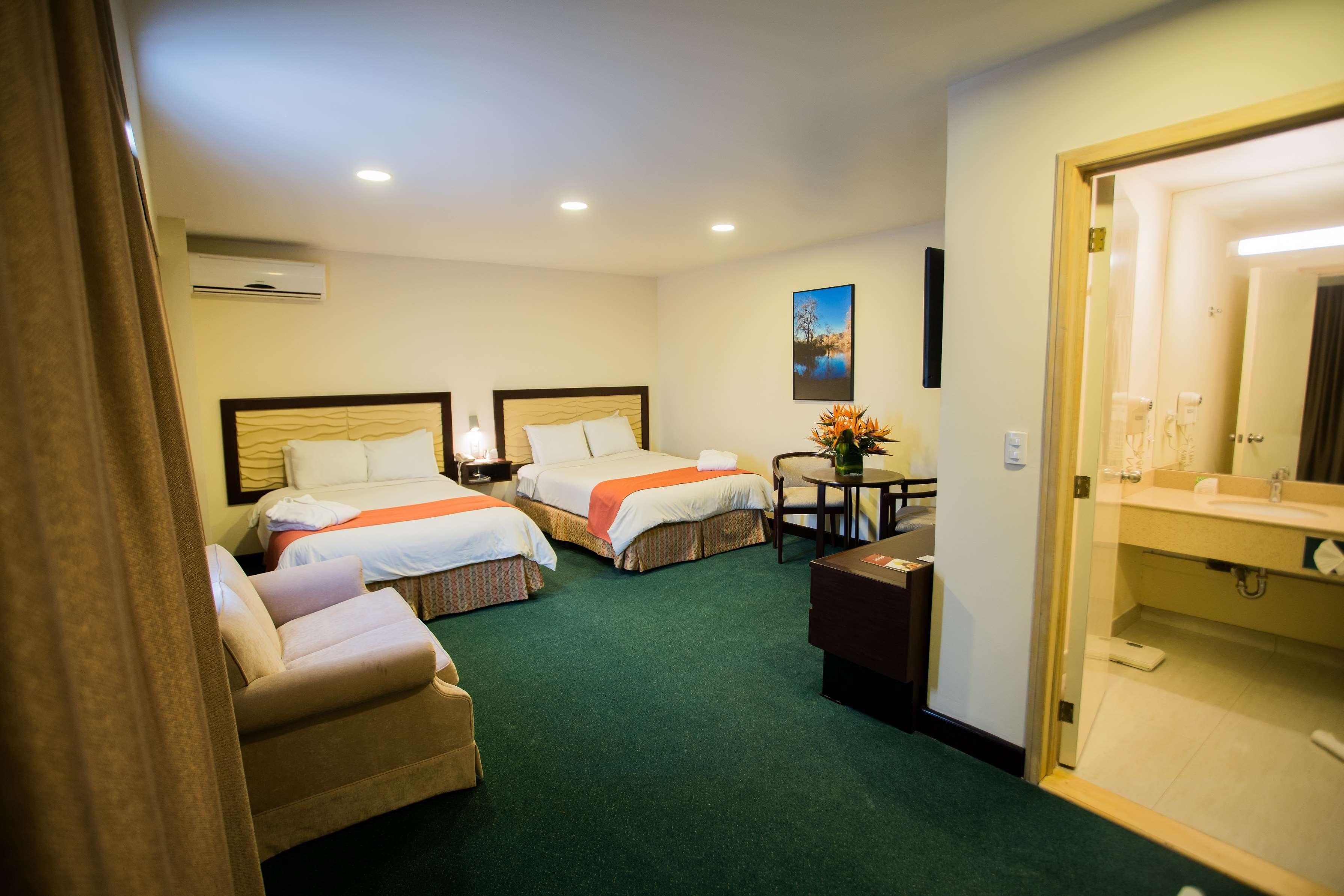 Best Western Plus - Magee Inn & Suites מראה חיצוני תמונה