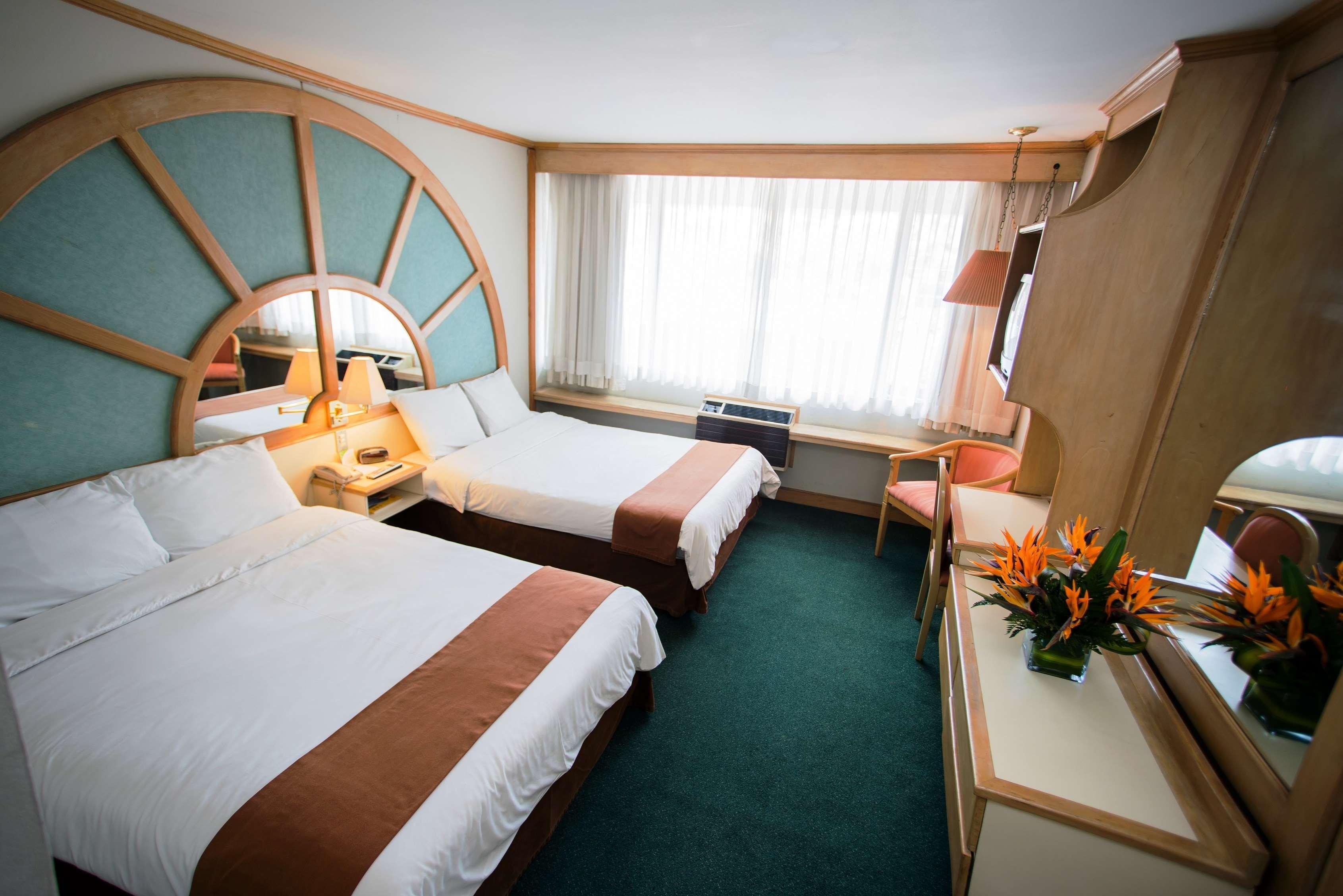 Best Western Plus - Magee Inn & Suites מראה חיצוני תמונה