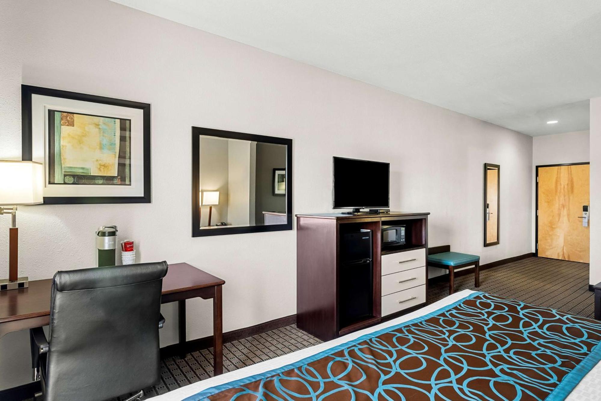 Best Western Plus - Magee Inn & Suites מראה חיצוני תמונה