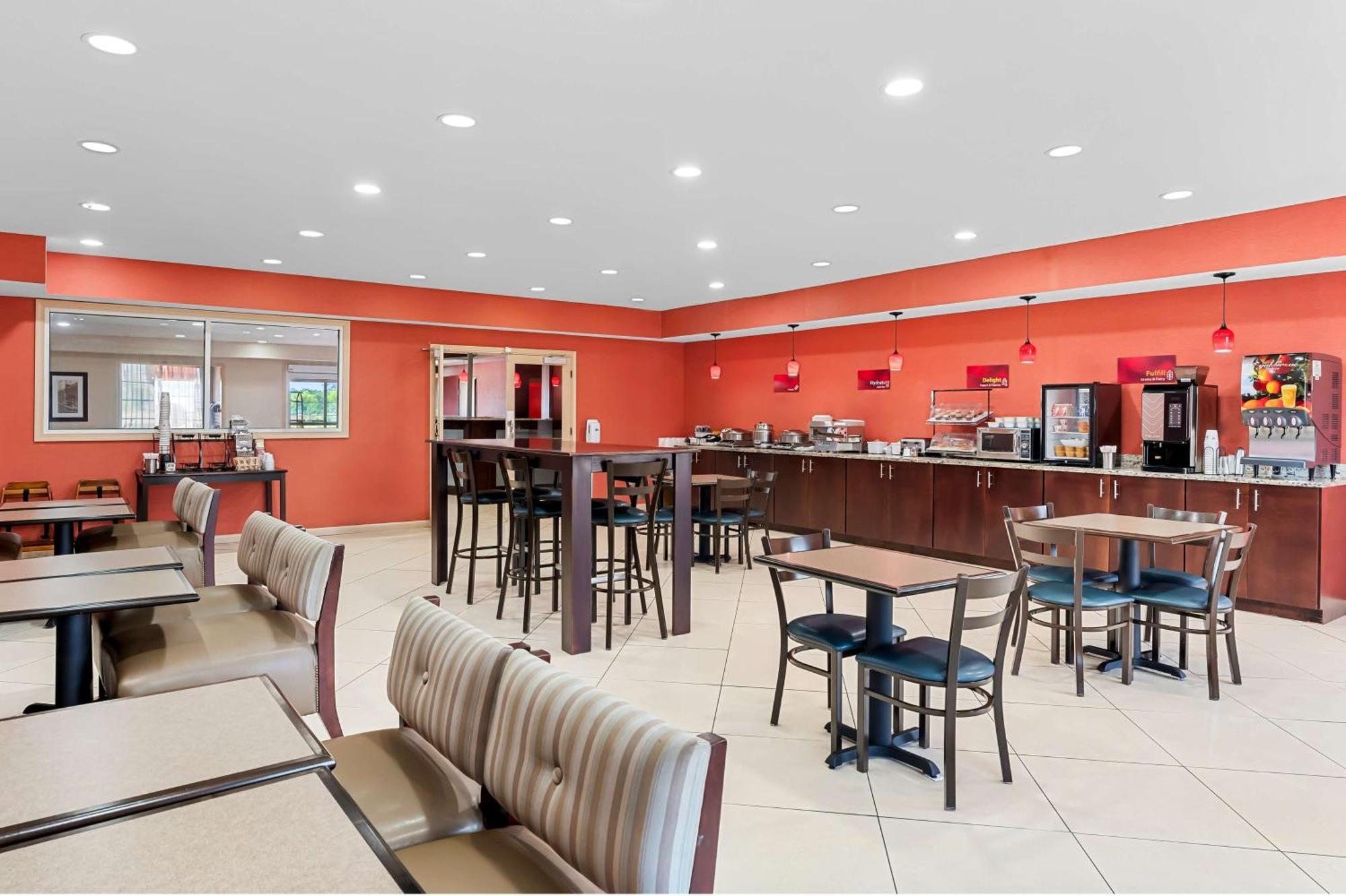 Best Western Plus - Magee Inn & Suites מראה חיצוני תמונה